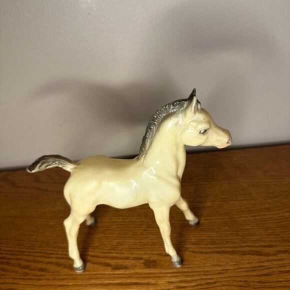 Vintage Breyer Pony Horse Arabian Foal Semi Gloss white - Picture 2 of 3